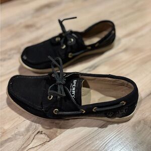 Sperry Black and Tan Boat Shoes